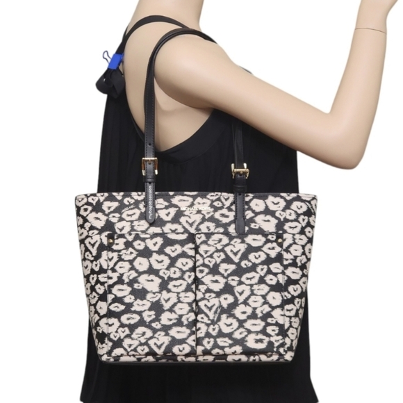 Michael Kors Jet Set Medium Tote Bag - Picture 8 of 9